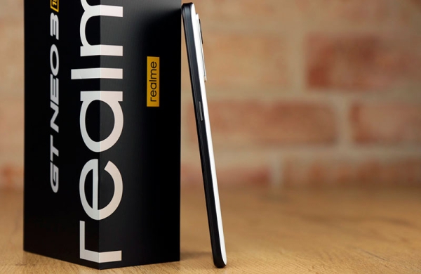 Обзор Realme GT Neo 3: быстрый смартфон с зарядкой 150 Вт цена-качество
