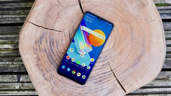 Обзор Vivo Y52 5G