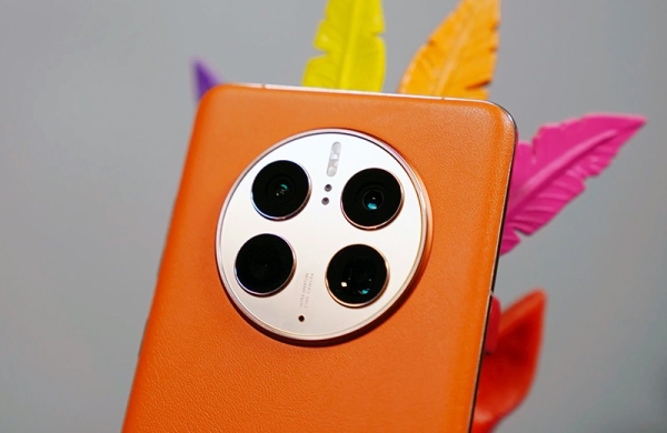 Обзор Huawei Mate 50 Pro: премиального смартфона с переменной диафрагмой у камеры