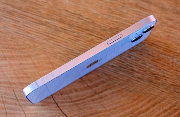 Обзор iPhone 14 Plus: большого смартфона Apple с оговорками и без переплат