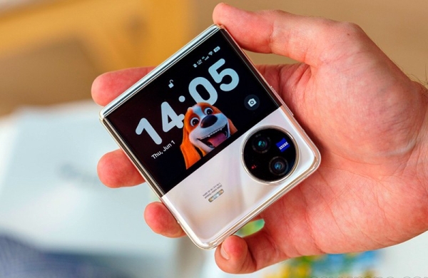 Обзор Vivo X Flip: недооценённого раскладного смартфона для энтузиастов бренда