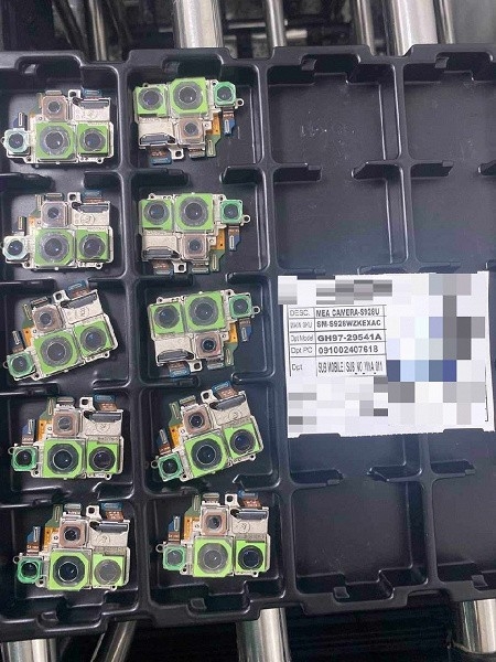 Настав час подивитися на камеру смартфона Samsung Galaxy S24 Ultra зсередини