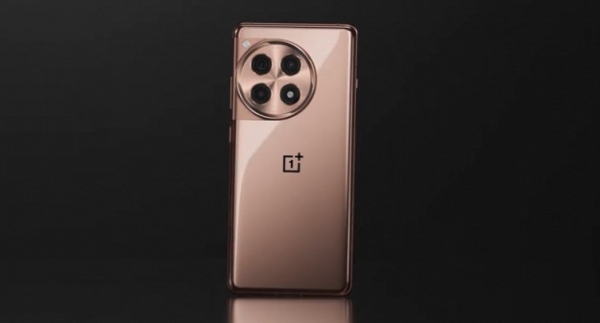 OnePlus Ace 3 отримав абсолютно новий колір Mingsha Gold