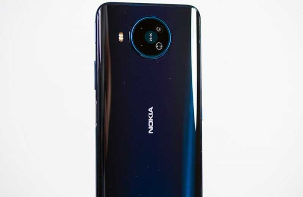Обзор Nokia 8.3 5G: большой смартфон с отличными камерами