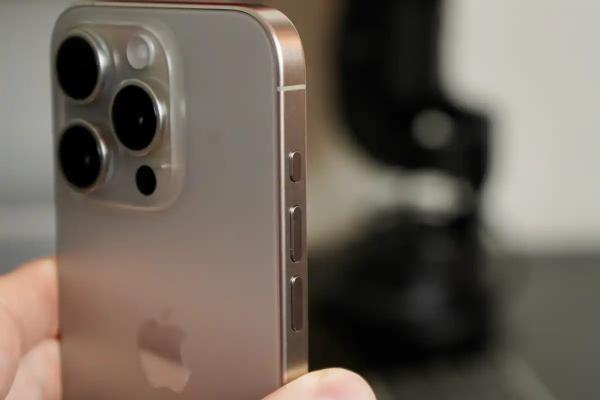 Обзор Apple iPhone 15 Pro Max