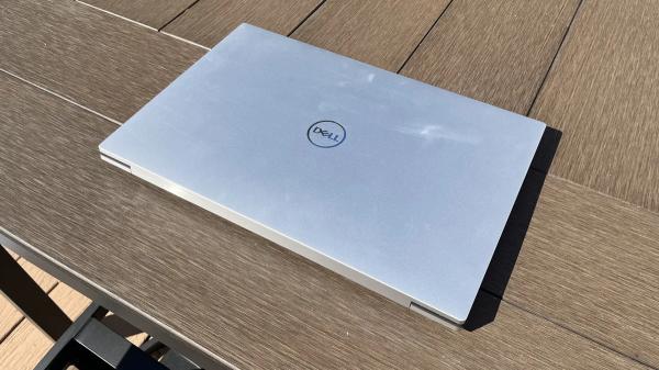 Обзор Dell XPS 17 (9730): большой и стильный