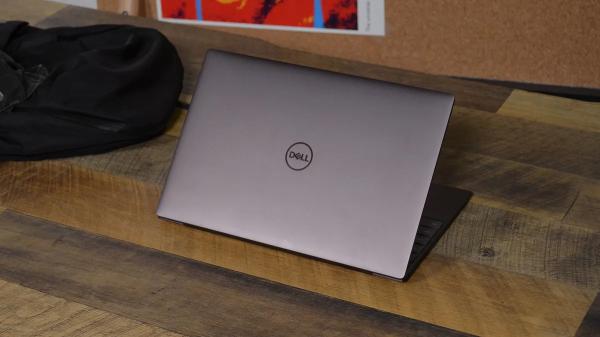 Обзор Dell XPS 17 (9730): большой и стильный