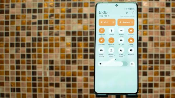 Обзор OnePlus 12: самый лучший смартфон на рынке