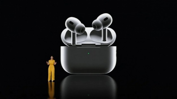 AirPods Pro 2 виявилися настільки популярними, що Apple у результаті наростила продажі TWS-навушників на 34%