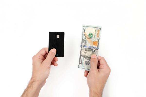 С первым апреля! Western Union прекратит осуществлять переводы внутри России