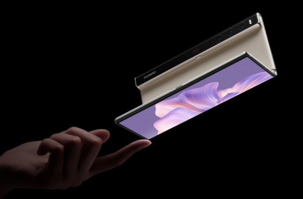 Стартували продажі складного смартфону Huawei Mate Xs 2 в Європі