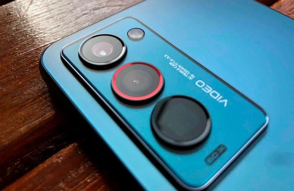 Обзор Tecno CAMON 18 Premier: смартфона с элегантным дизайном и камерой на карданном подвесе