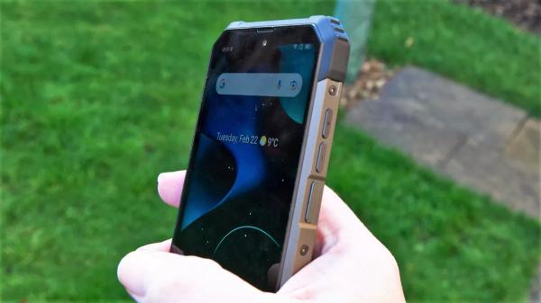 Обзор противоударного смартфона Blackview BV8800